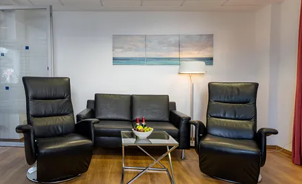 Wohnzimmer mit Biokamin