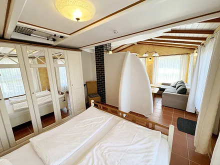 Ferienhaus Thea - Blick vom Schlafbereich in Richtung Wohnbereich