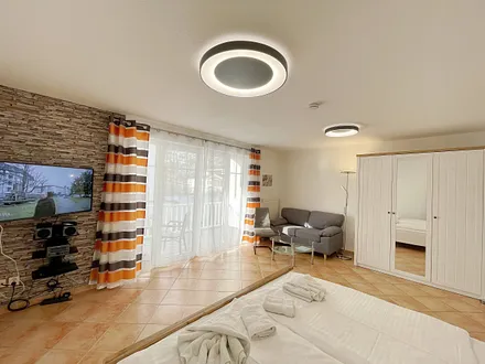 kombinierter Wohn -und Schlafbereich