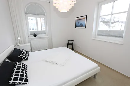 1. Schlafzimmer mit Doppelbett