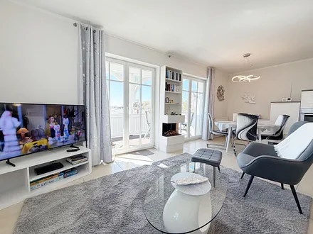 Wohnbereich mit Smart-TV