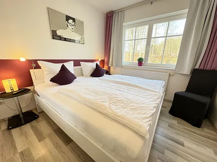 Villa Wilhelmine WE 04 Schlafzimmer mit Dopplebett