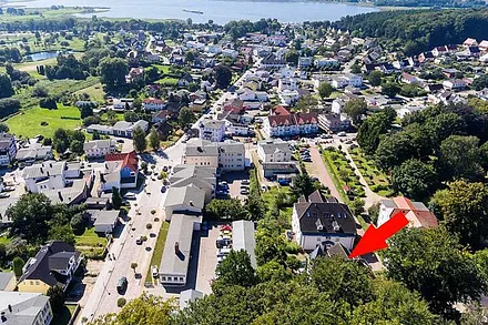Luftbild mit Blick Richtung Selliner See- unten rechts Lage der Parkresidenz Condordia