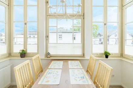 Veranda mit Essbereich