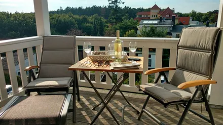 Großer Balkon zum Westen mit herrlicher Aussicht