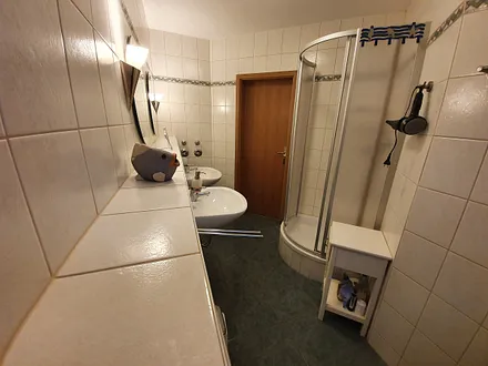 Duschbad mit Tageslicht