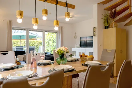 Der große Wohn und Essbereich lädt ein zu gemeinsamen Essen