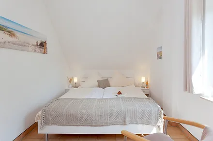 Schlafzimmer Nummer 1 mit Doppelbett 