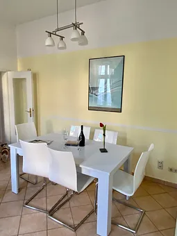 Esstisch im Wohnbereich