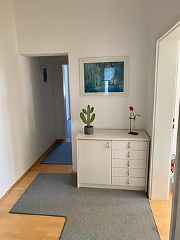 Eingang und Durchgang zum Kinderbereich