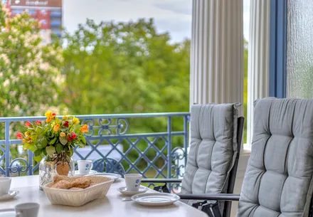 Frühstück in der Morgensonne