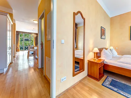 Blick ins Wohnzimmer 