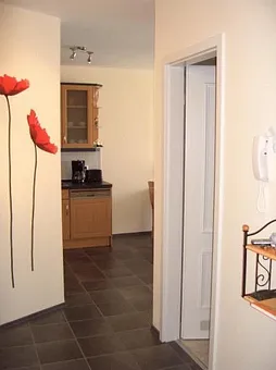 Blick vom Eingang in Richtung Küche