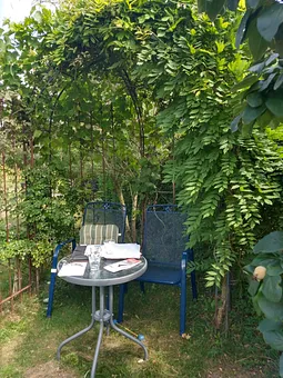 Gartenlaube, ein schattiger Ruheplatz