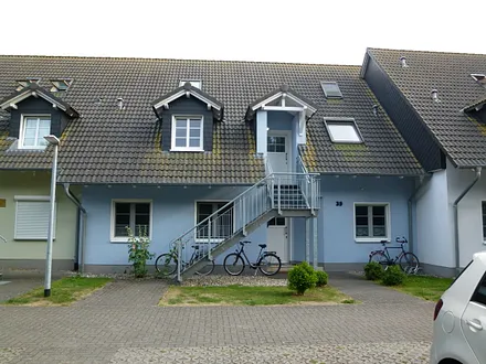 Haus von der Eingangsseite, FeWo EG rechts