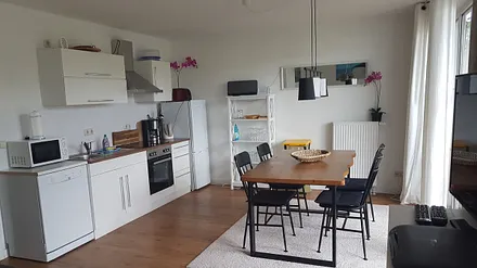 Essbereich mit Küchenzeile