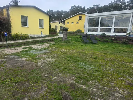 Aussenansicht Parkplatz