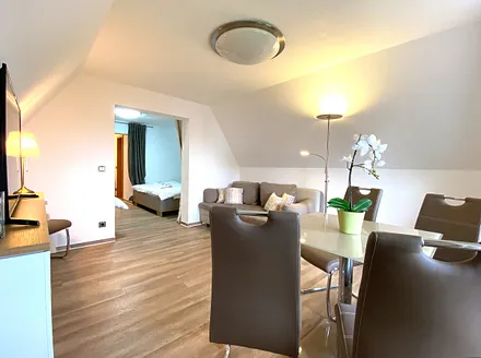 Wohn- und Essbereich