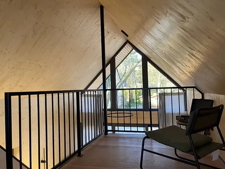 Galerie Blick zur Fensterfront