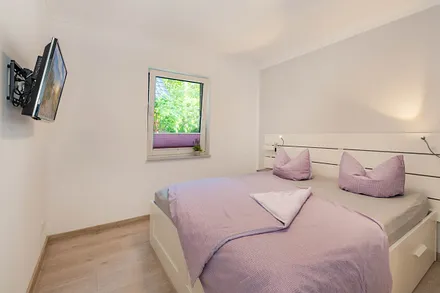 Schlafzimmer 2
