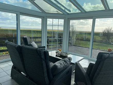 Wintergarten mit Terrasse