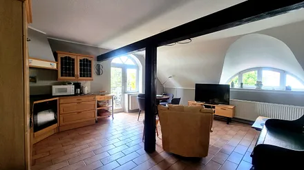 Wohnzimmer mit Küchenzeile