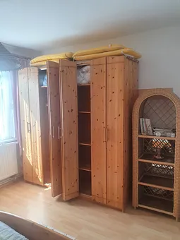 Schlafzimmerschrank