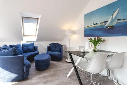 Wohn/Schlafzimmer mit Biokamin