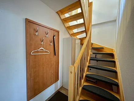 Treppe zum Obergeschoss