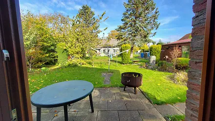 Blick über Terrasse