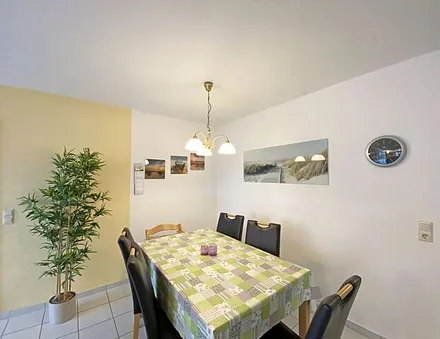 Wohn-/ Essbereich mit Essecke