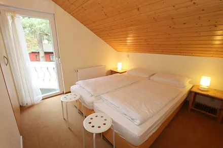 1. Schlafzimmer mit Doppelbett