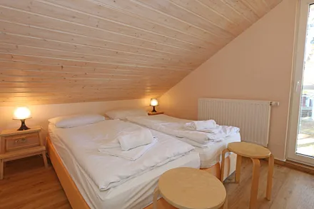2. Schlafzimmer mit Doppelbett
