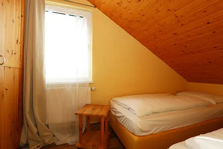 3. Schlafzimmer