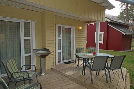 möblierte Terrasse in ruhiger Lage