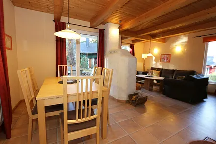 Wohn- und Essbereich