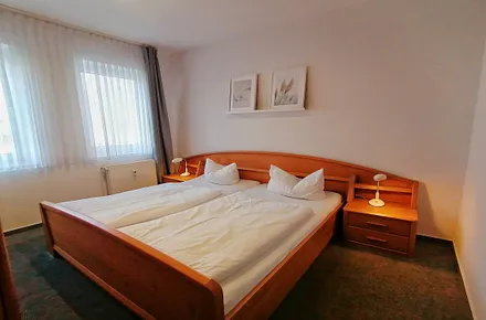 Schlafzimmer I - mit Doppelbett