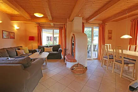 Wohn- und Essbereich