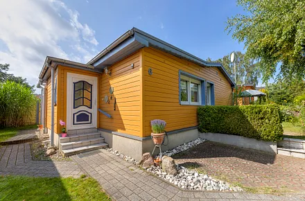 Außenansicht / Eingangsbereich