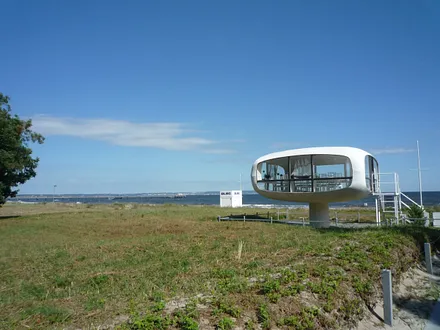 Der Mütherturm am Strand in Binz.