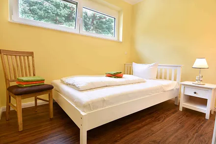 kleines Schlafzimmer 