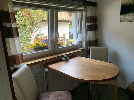 Separee/Wohnraum: Esstisch