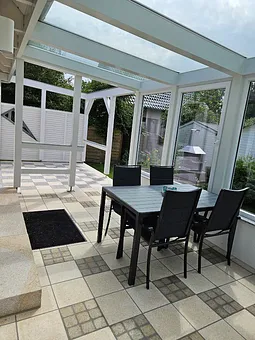 überdachter Terassenbereich