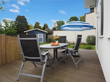 Inselhaus Heringsdorf Terrasse zur FeWo