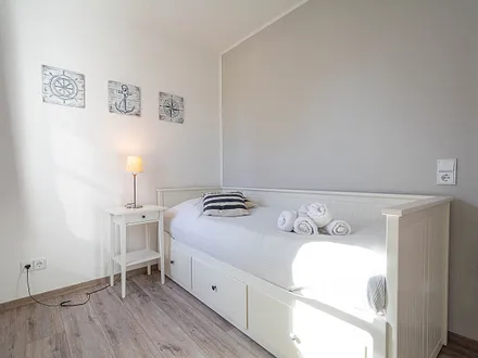 Das 2. Schlafzimmer mit einem Kojenbett