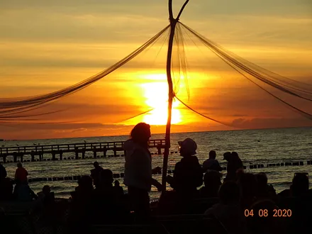 Sonnenuntergang an der Seebrücke Zingst
