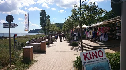 Geschäfte am Nordstrand von Göhren