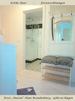 Eingangsbereich/Gaderobe