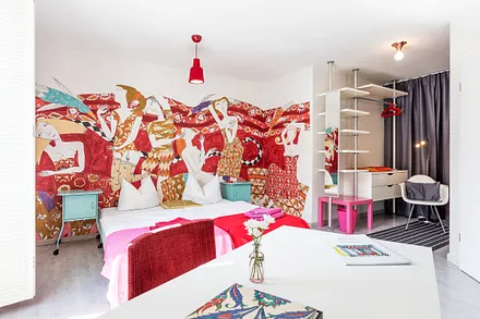 Das Bett kann als Doppelbett oder auf Wunsch als 2 separate Betten gestellt werden.