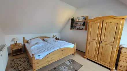 Schlafzimmer obere Ebene